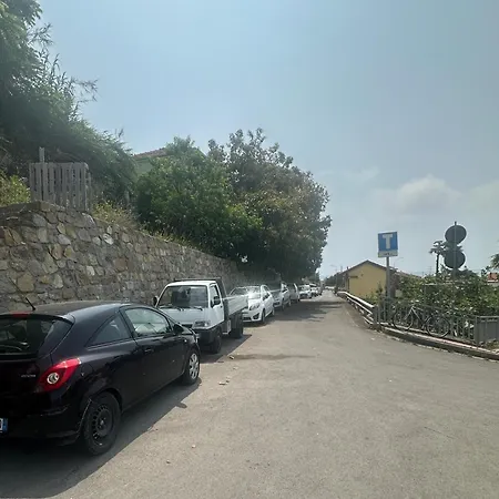 La Via Tra Arma E Riva ריווה ליגורה