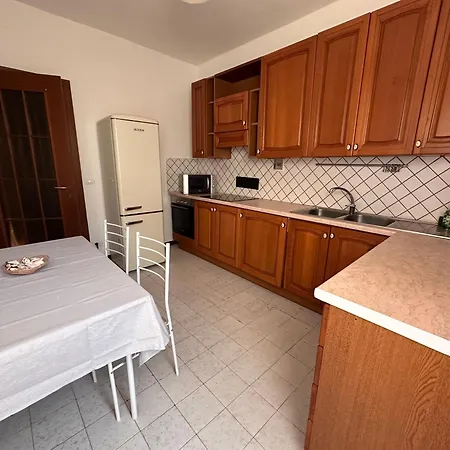 La Via Tra Arma E Riva