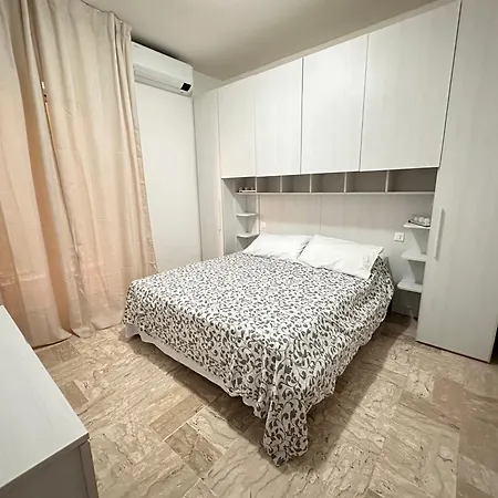 La Via Tra Arma E Riva * ריווה ליגורה