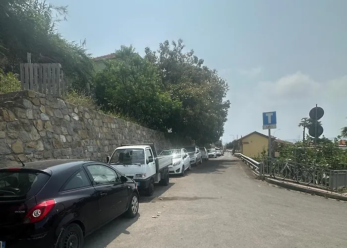 La Via Tra Arma E Riva Riva Ligure